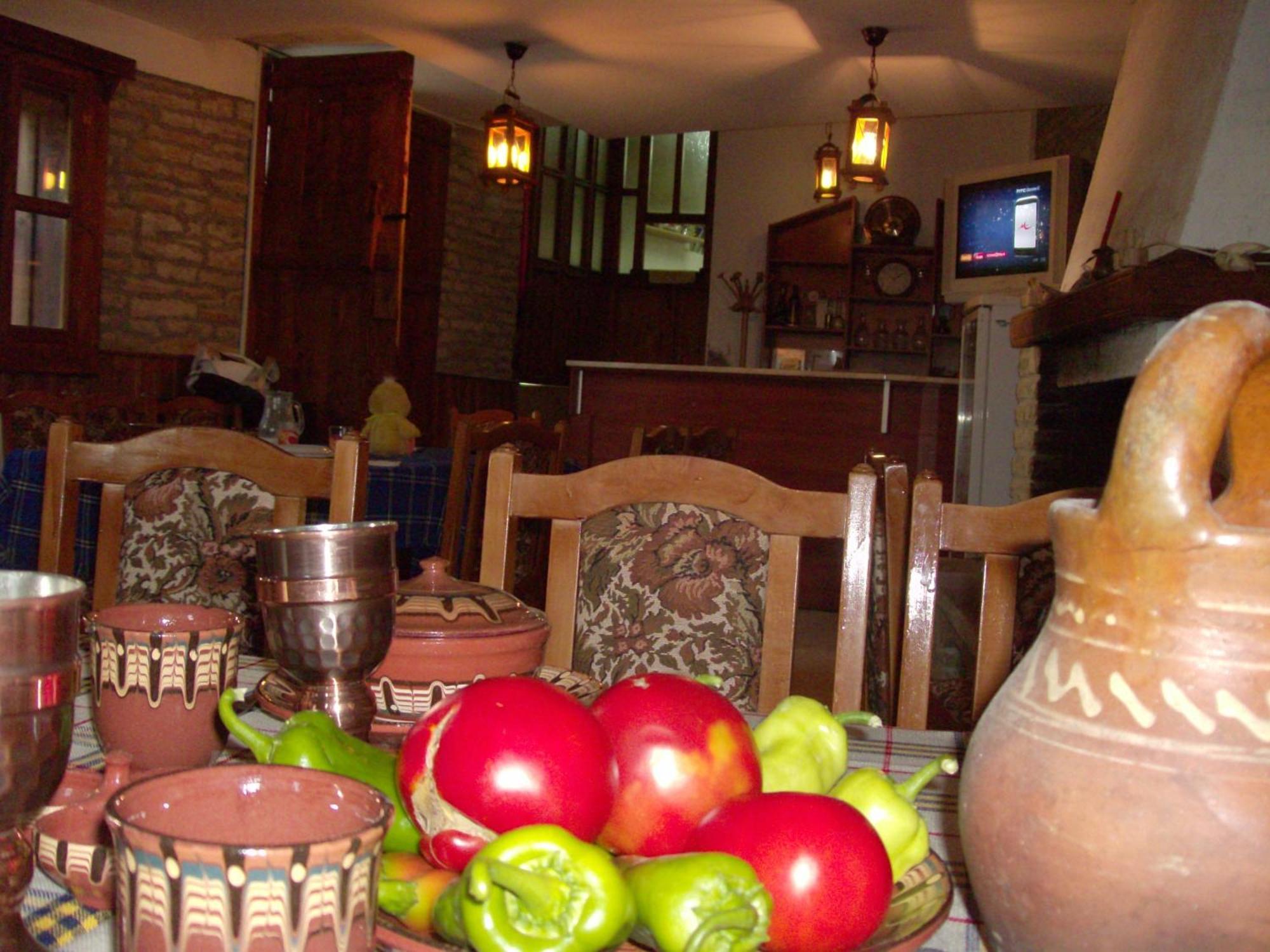 Guest House Zarkova Kushta زيرافنا المظهر الخارجي الصورة